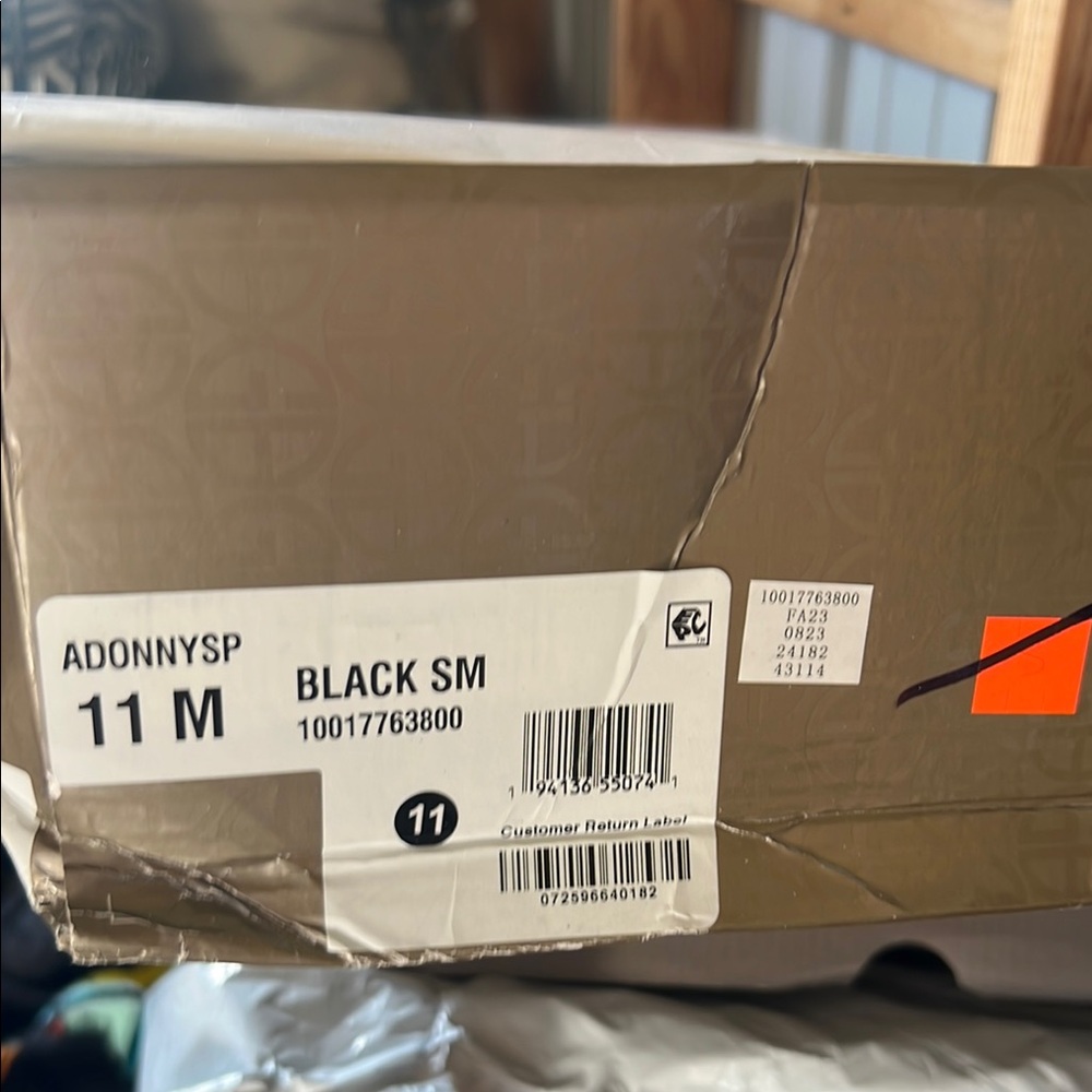 AdonnysP Black Sneakers Size 11M